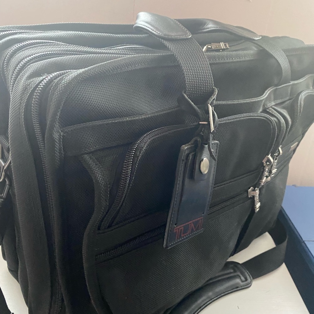 Tumi Black Briefcase for Men - Picture 8 of 15